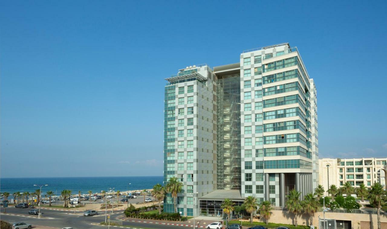 Aparthotel Okeanos On The Beach Herzelia Exterior foto